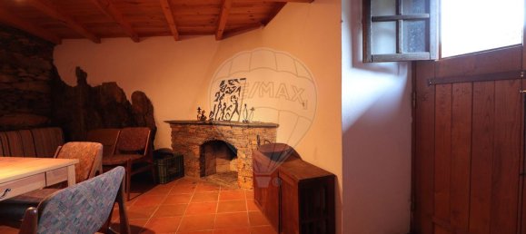 2 bedrooms House in Seia, Portugal No. 29784 4