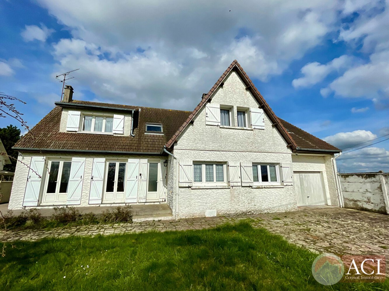 Casa T5 em Chaumont-en-Vexin, France N.º 71856