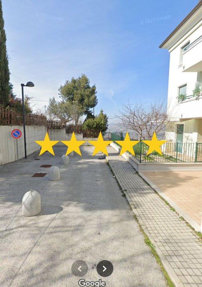 Apartamento de 4 habitaciónes en Colonnella, Italy No. 95360