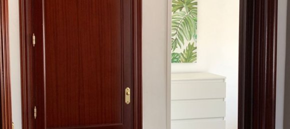 Apartamento de 4 dormitorios en Cádiz, Spain No. 148630 30