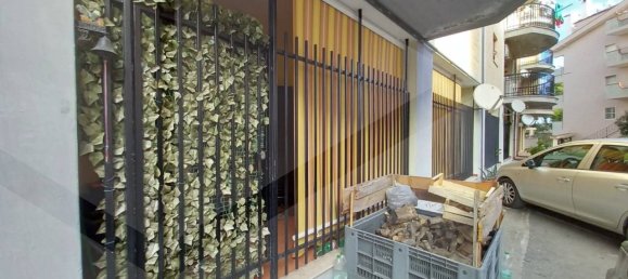 5 rooms Apartment in Vico del Gargano, Italy No. 24142 12