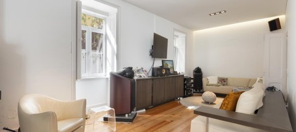 8 bedrooms House in Lisbon, Portugal No. 117308 16