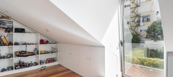 8 bedrooms House in Lisbon, Portugal No. 117308 31