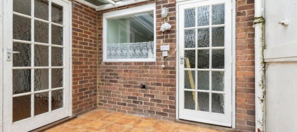 3 bedrooms House in Bushey, United Kingdom No. 6204 11