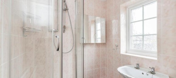 3 bedrooms House in Bushey, United Kingdom No. 6204 30