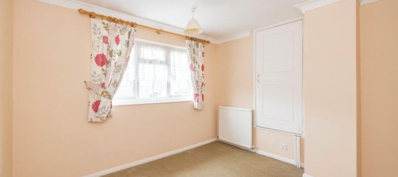 3 bedrooms House in Bushey, United Kingdom No. 6204 16