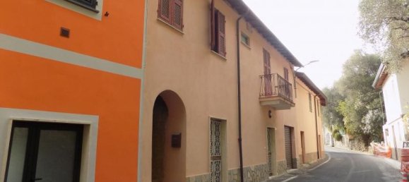 Casa de 7 divisões em Casanova Lerrone, Italy N.º 236253 7