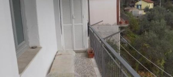 Casa de 7 divisões em Casanova Lerrone, Italy N.º 236253 14