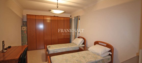 2 bedrooms Apartment in Marsaskala, Malta No. 6330 3
