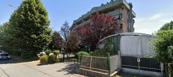 38m² Garage in San Mauro Torinese, Italy No. 9052 3