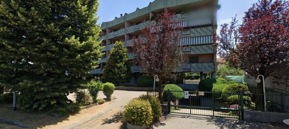 38m² Garage in San Mauro Torinese, Italy No. 9052 2