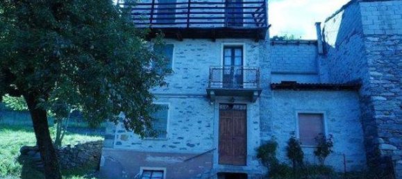 Casa de 5 habitaciónes en Gordona, Italy No. 74337 6