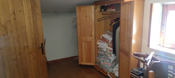 9 rooms House in Tricarico, Italy No. 254477 34