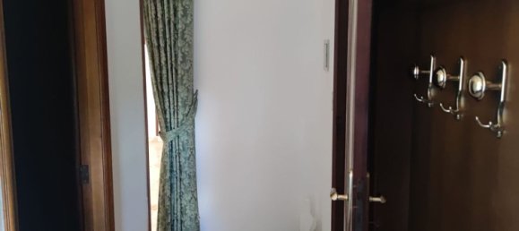 9 rooms House in Tricarico, Italy No. 254477 4