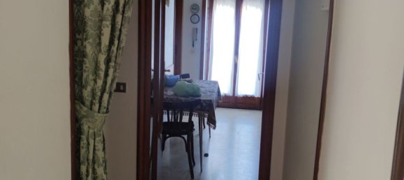 9 rooms House in Tricarico, Italy No. 254477 16