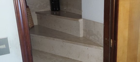 9 rooms House in Tricarico, Italy No. 254477 28