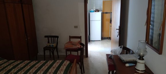 9 rooms House in Tricarico, Italy No. 254477 25