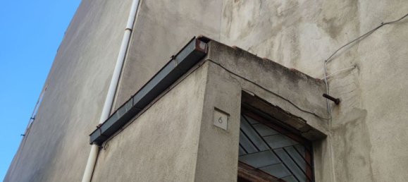 9 rooms House in Tricarico, Italy No. 254477 2