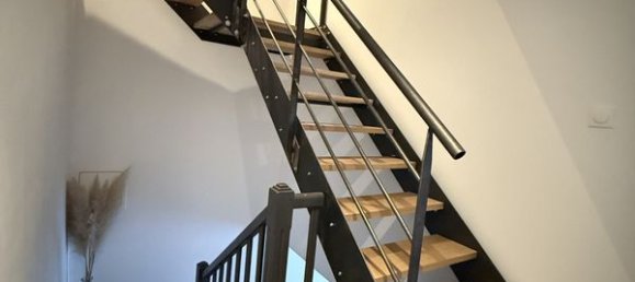 5 chambres Maison de ville à Poncin, France No. 198560 3