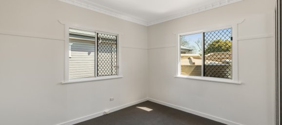 3 Schlafzimmer Haus in Newtown, Australia, Nr. 195 12