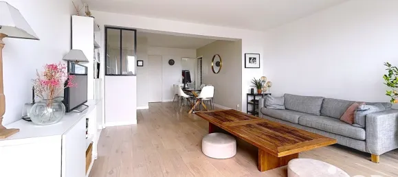 3 bedrooms Apartment in Saint-Cloud, France No. 318958 4