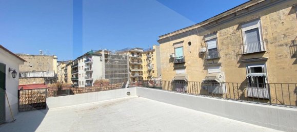 5-Zimmer Wohnung in Naples, Italy, Nr. 26263 24