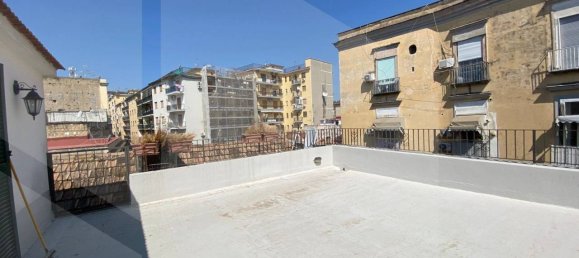5-Zimmer Wohnung in Naples, Italy, Nr. 26263 37