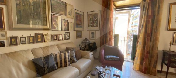 5-Zimmer Wohnung in Naples, Italy, Nr. 26263 4