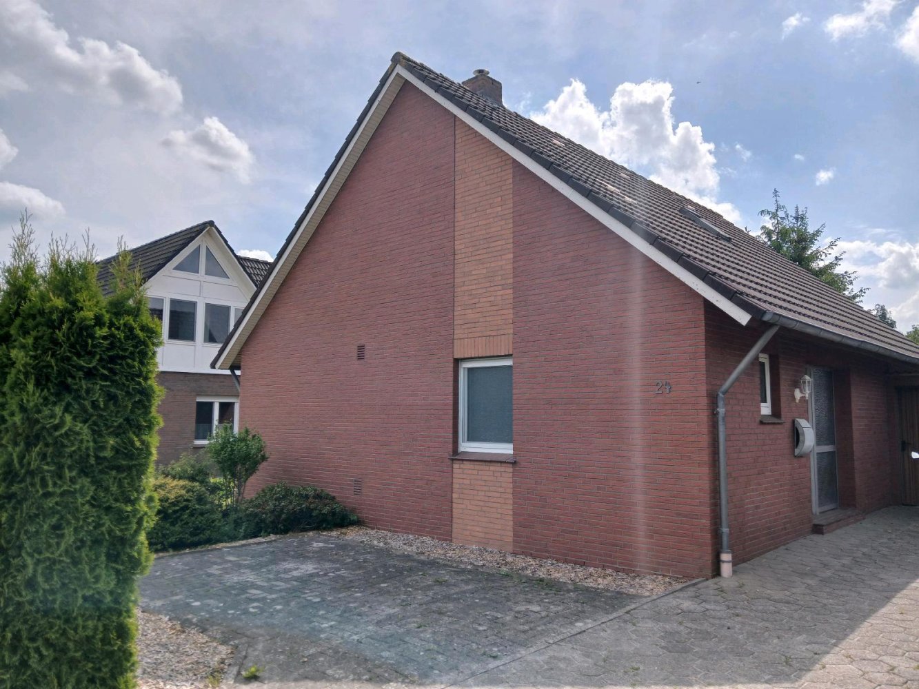 2 bedrooms House in Leer, Germany No. 235303