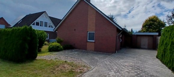 2 bedrooms House in Leer, Germany No. 235303 10