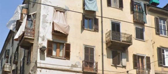 Apartamento de 2 habitaciónes en Turin, Italy No. 230228 3