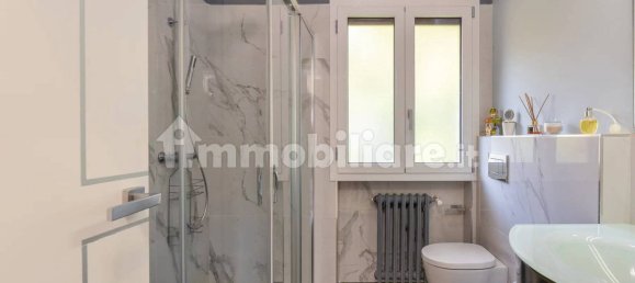 Apartamento de 2 dormitorios en Stresa, Italy No. 371194 12