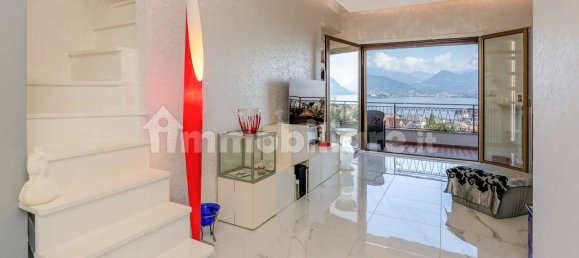 Apartamento de 2 dormitorios en Stresa, Italy No. 371194 6
