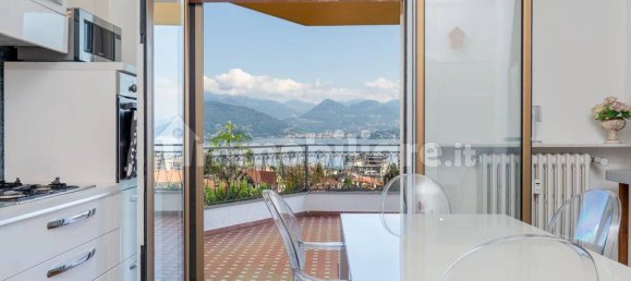 Apartamento de 2 dormitorios en Stresa, Italy No. 371194 9