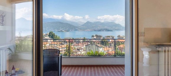 Apartamento de 2 dormitorios en Stresa, Italy No. 371194 3