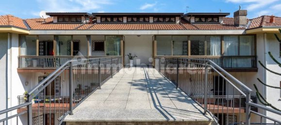 Apartamento de 2 dormitorios en Stresa, Italy No. 371194 21