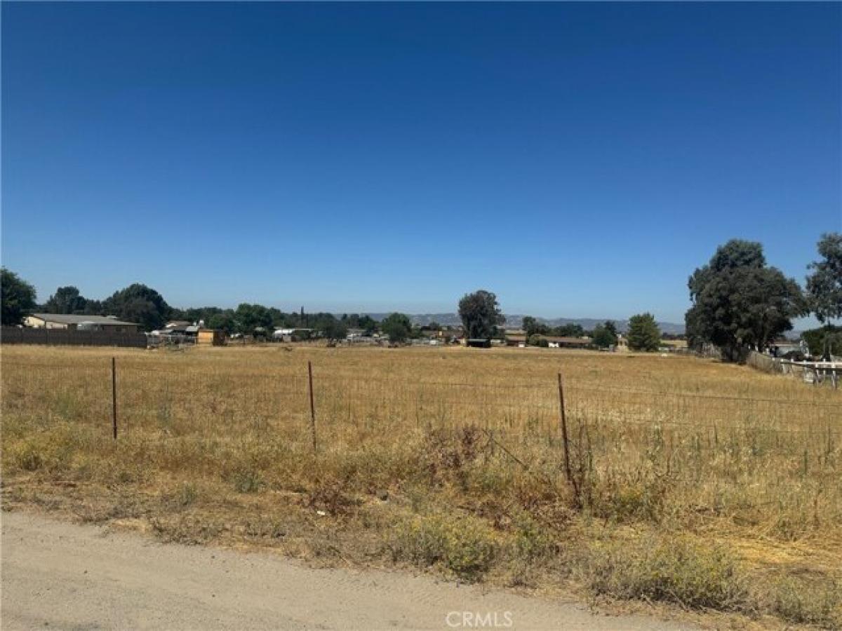  Land in Paso Robles, USA No. 534121