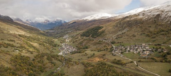 Propiedad comercial de 3 dormitorios en Les Belleville, France No. 935 5