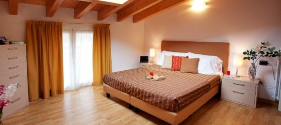 4 bedrooms Penthouse in Griante, Italy No. 58331 9