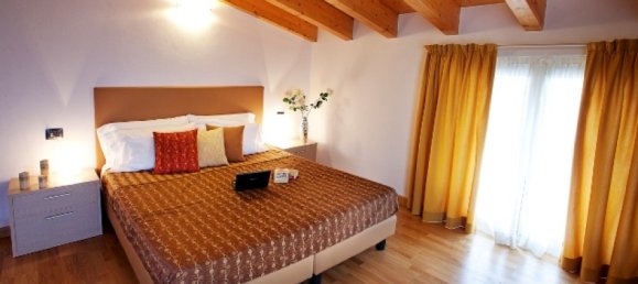 4 bedrooms Penthouse in Griante, Italy No. 58331 15