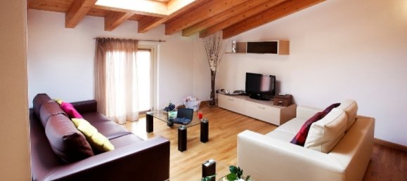 4 bedrooms Penthouse in Griante, Italy No. 58331 6
