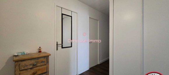 3 bedrooms Apartment in Lisses, France No. 334108 2