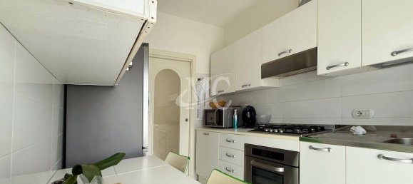 Apartamento de 2 dormitorios en Rovereto, Italy No. 302470 22