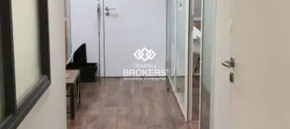 Escritório em Saint-Cyr-sur-Loire, France 73 m² N.º 302407 6