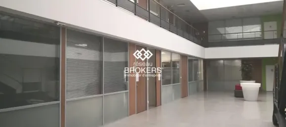 Escritório em Saint-Cyr-sur-Loire, France 73 m² N.º 302407 5