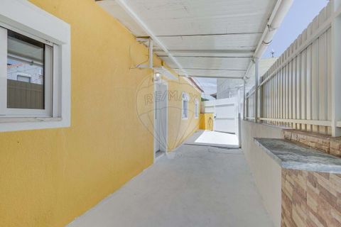 2 غرف نوم منزل في Almada, Portugal رقم 220051