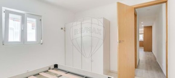 2 bedrooms House in Almada, Portugal No. 220051 14