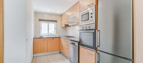 2 bedrooms House in Almada, Portugal No. 220051 5