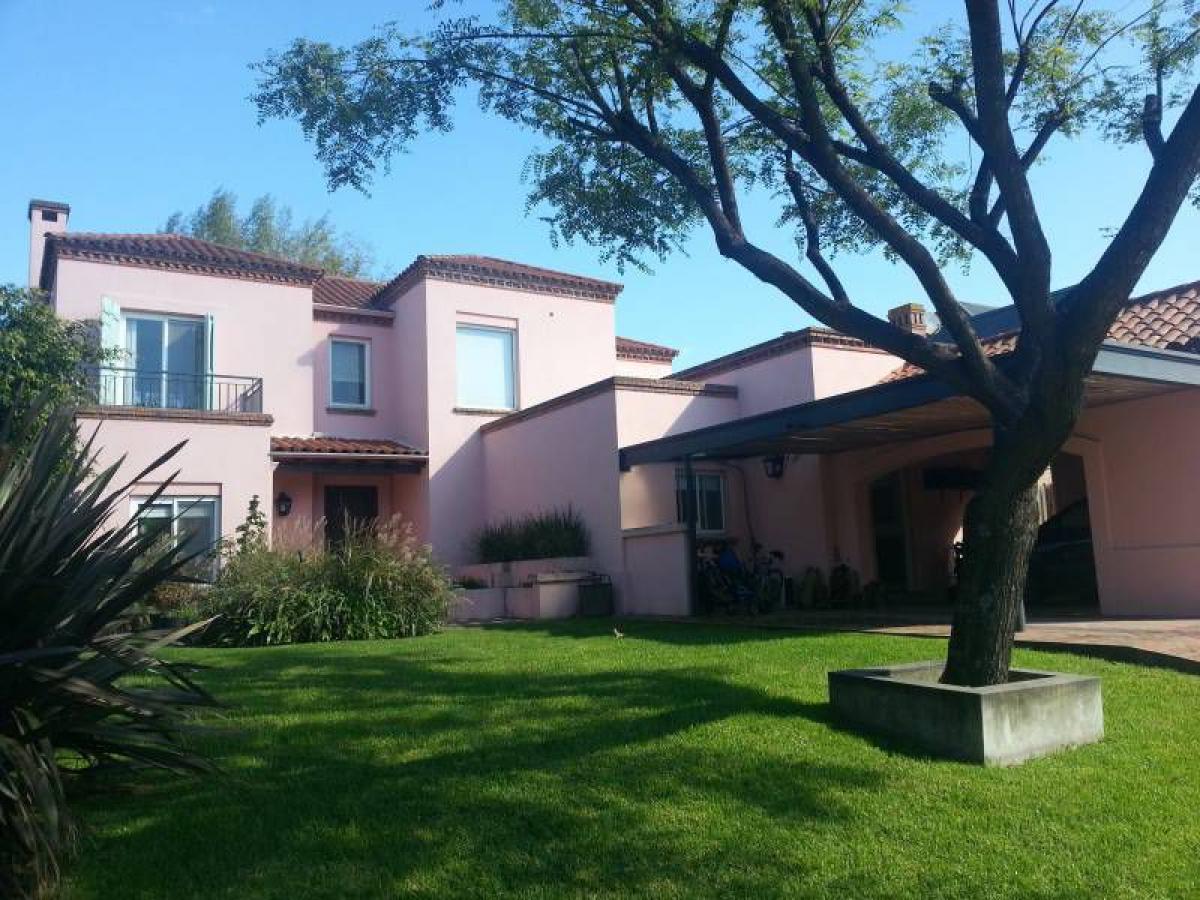 3 غرف نوم منزل في Tigre, Argentina رقم 3754