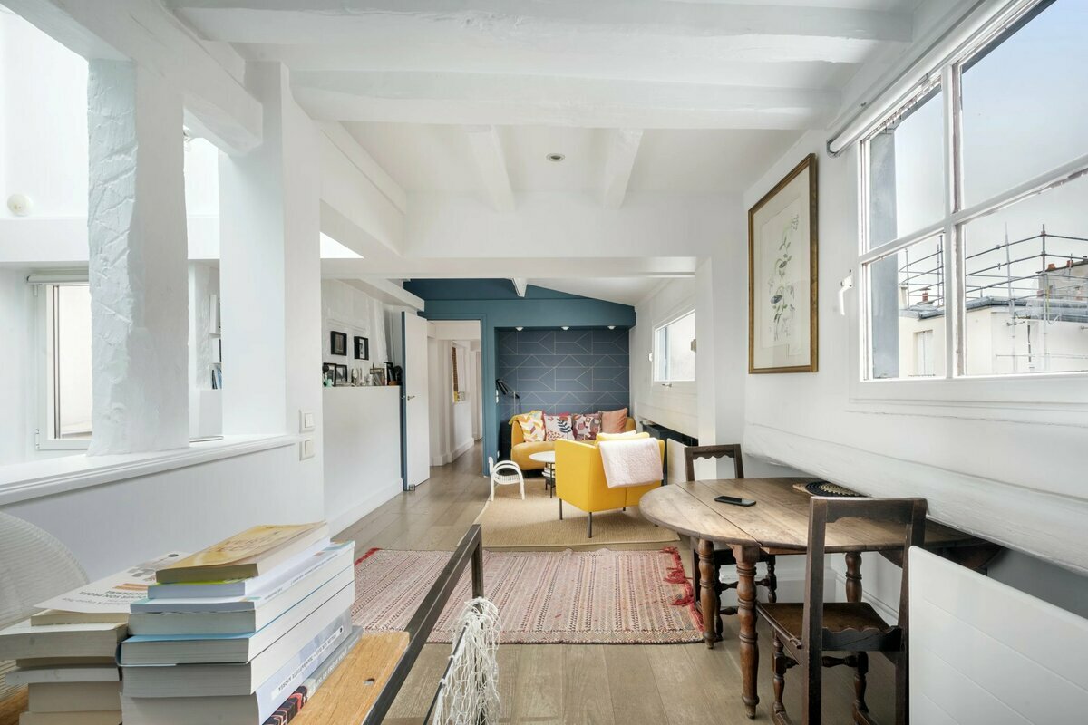 2 bedrooms Castles in Paris, France No. 135002